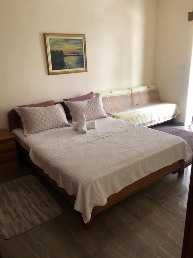 Joannas 2Brooms Sea Apartment Περαία Εξωτερικό φωτογραφία