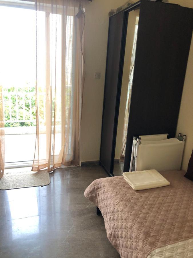 Joannas 2Brooms Sea Apartment Περαία Εξωτερικό φωτογραφία
