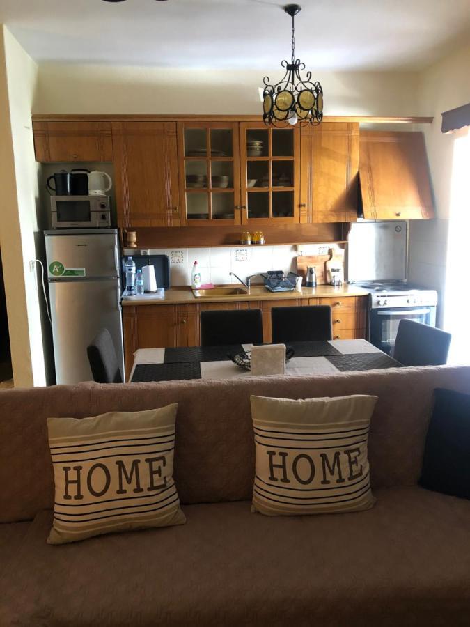 Joannas 2Brooms Sea Apartment Περαία Εξωτερικό φωτογραφία